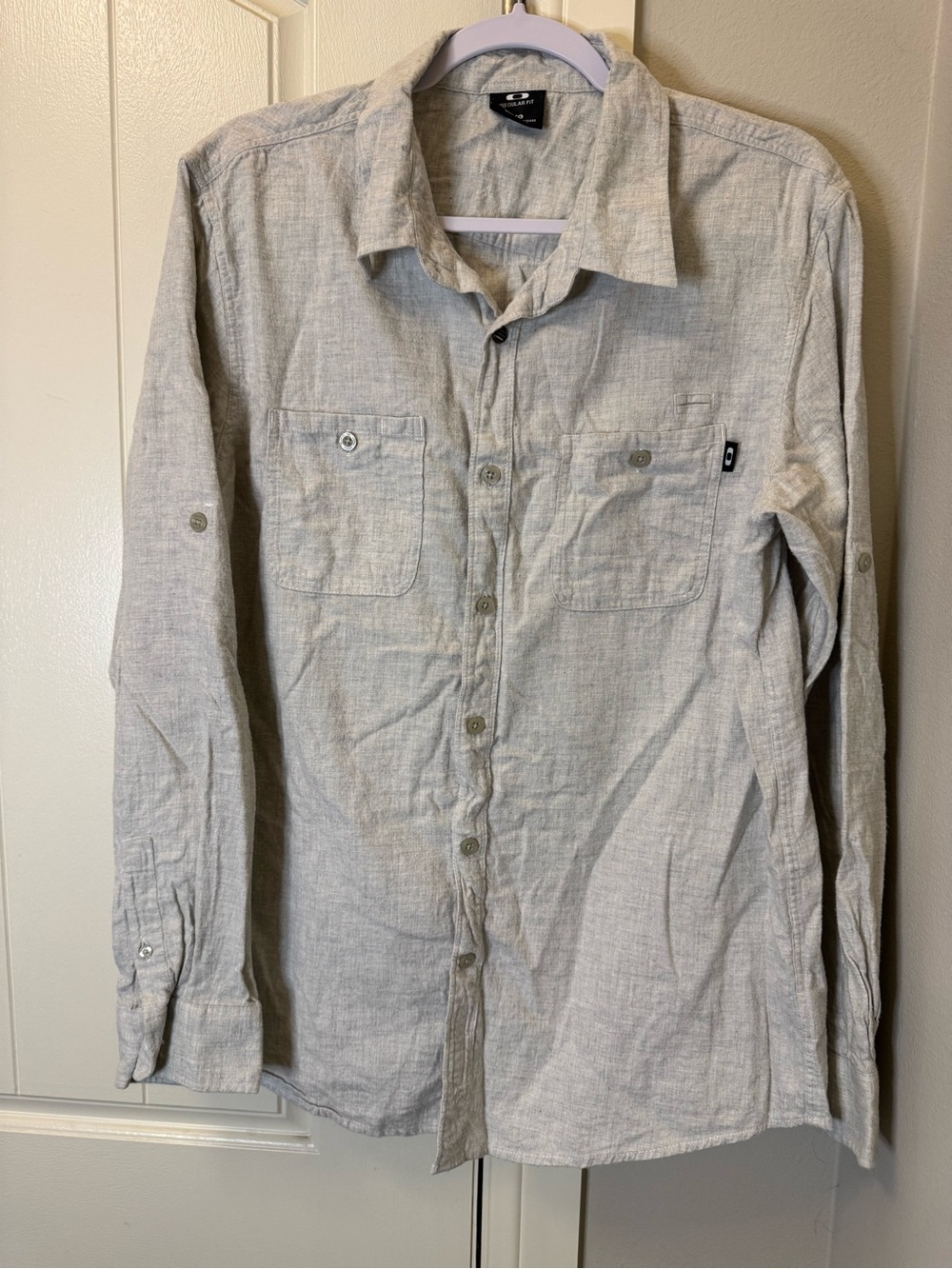 Oakley Men's Light Gray Casual Button-Down Shirt